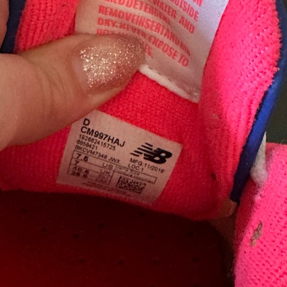 New Balance 997 White Pink Blue Mens Size 7.5 - Picture 7 of 7